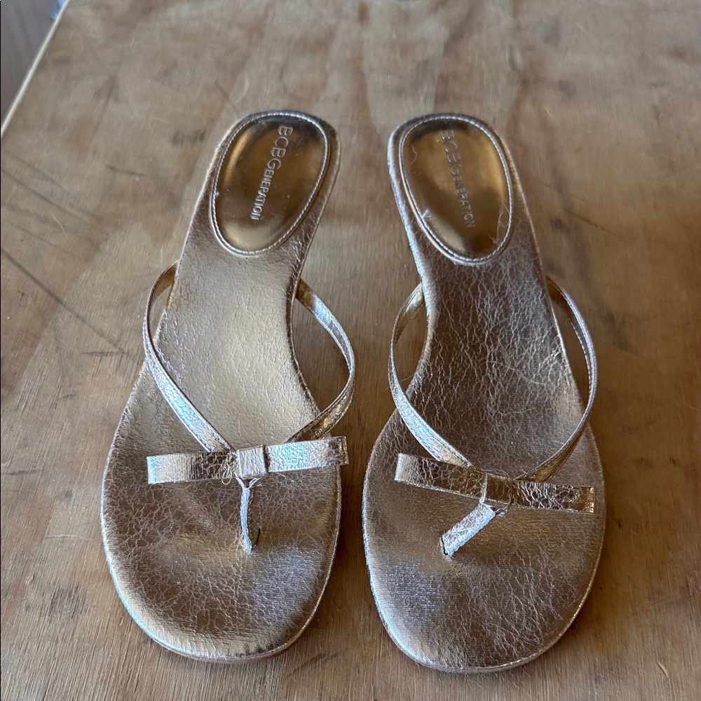 BCBG gold kitten heel size 9